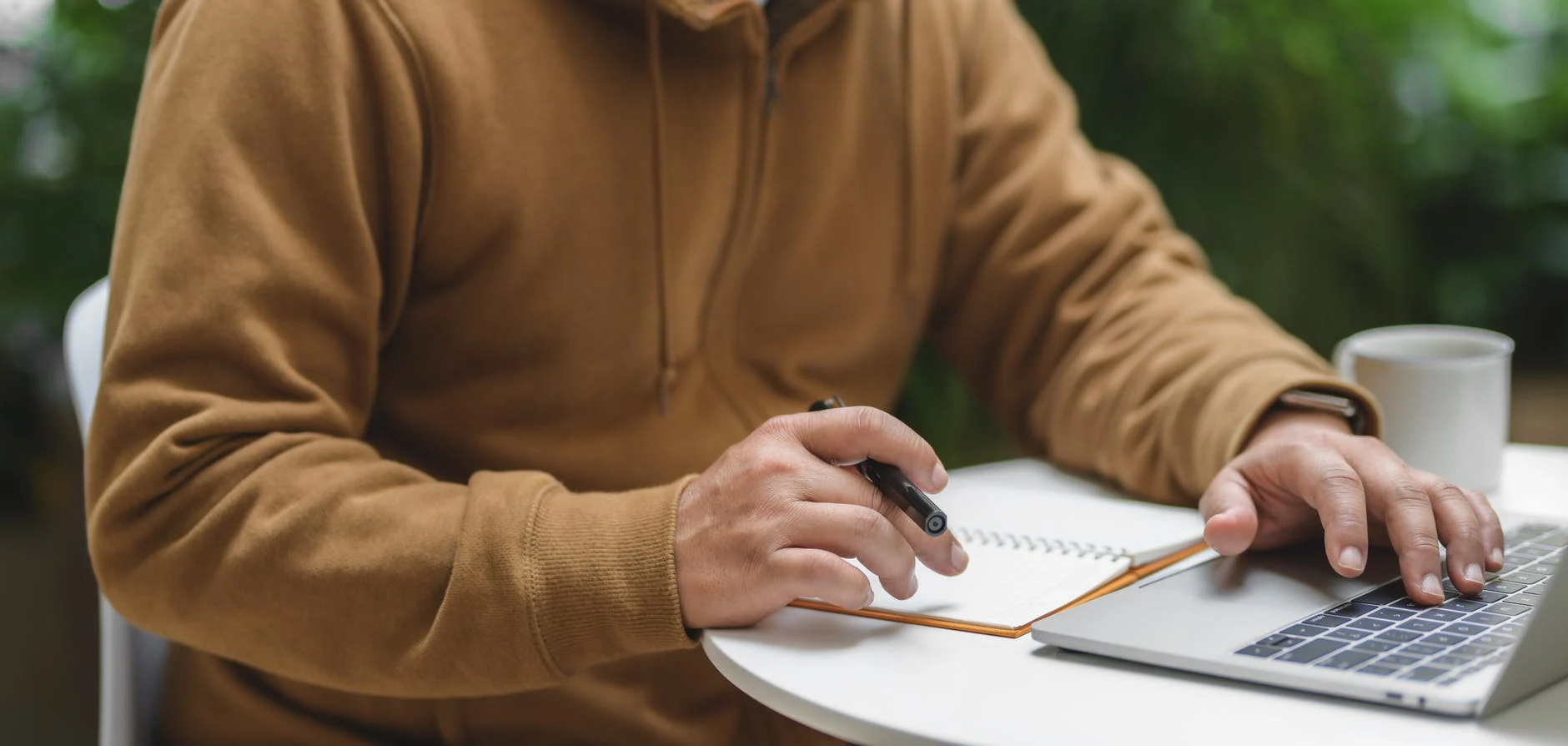 Keep on Communication-Working Outdoor