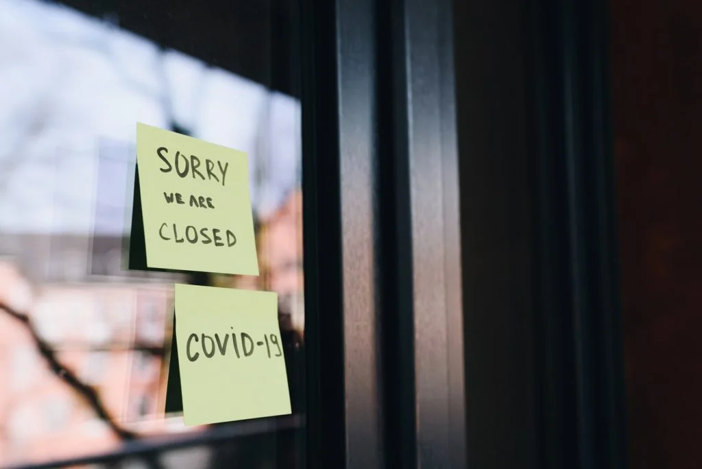 Sticky Note Close Sign COVID-19