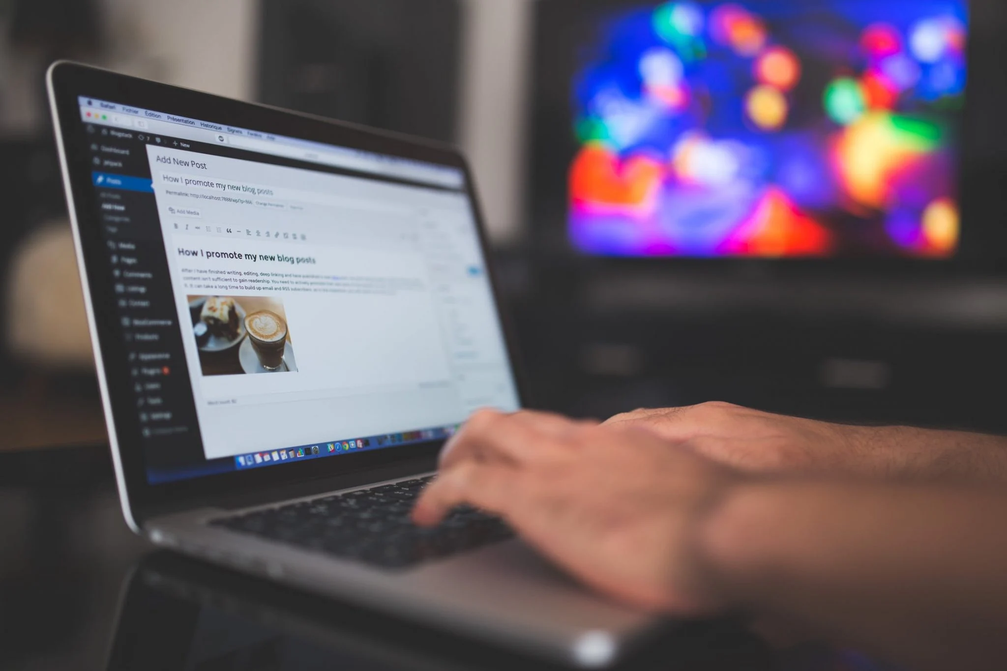 Build Brand Credibility With Blog Posts